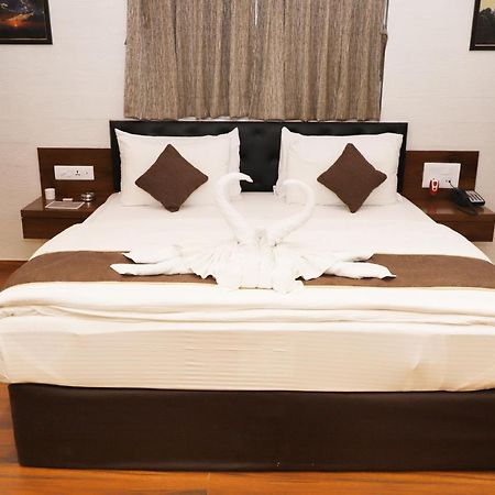 Hotel Millennium Park Panchgani Exterior foto