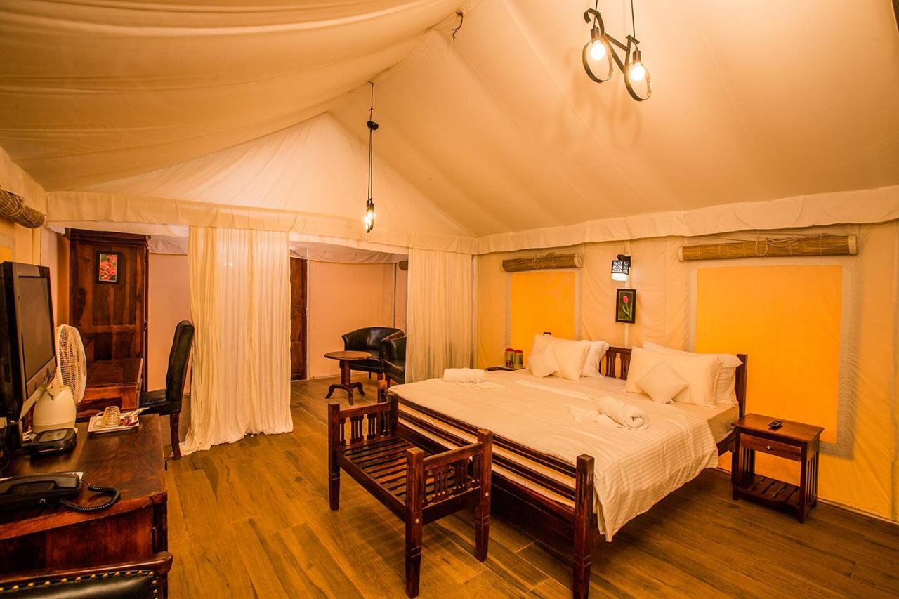 Hotel Millennium Park Panchgani Exterior foto